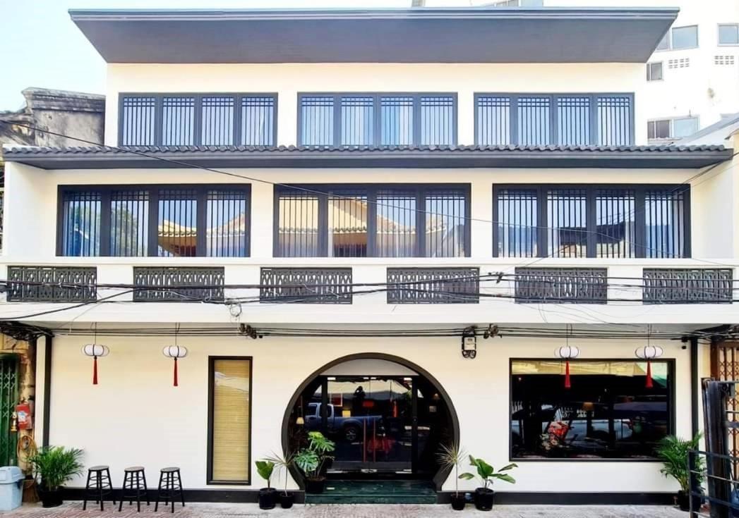 Caiyong Hometel & Cafe'S Studio بانكوك المظهر الخارجي الصورة